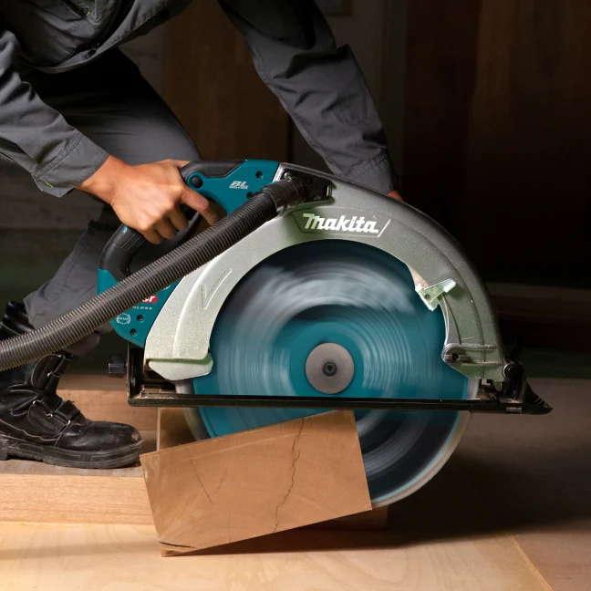 MAKITA
  HS013GZ 40V Max XGT 16-5/16 in. Circular Saw w/AWS, Tool Only - Image 10