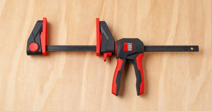 Bessey EHKL360-12 12 in. x 3-1/8 in. Trigger Clamp with 360 Rotating Handle - Image 6