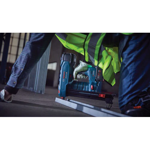 BOSCH GNB18V-12K14 PROFRACTOR™ 18V Cordless Concrete / Steel Nailer Kit - Image 8