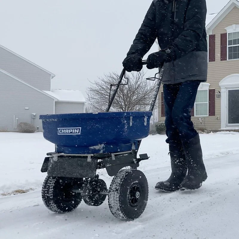 Chapin Saltpro Contractors Salt And Ice Melt Spreader 80lbs - Image 2