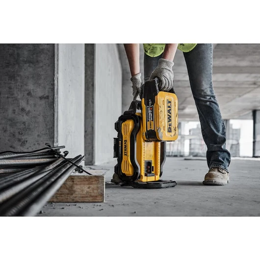 DEWALT DCBPSC0550 POWERSHIFT 550W Charger - Image 4