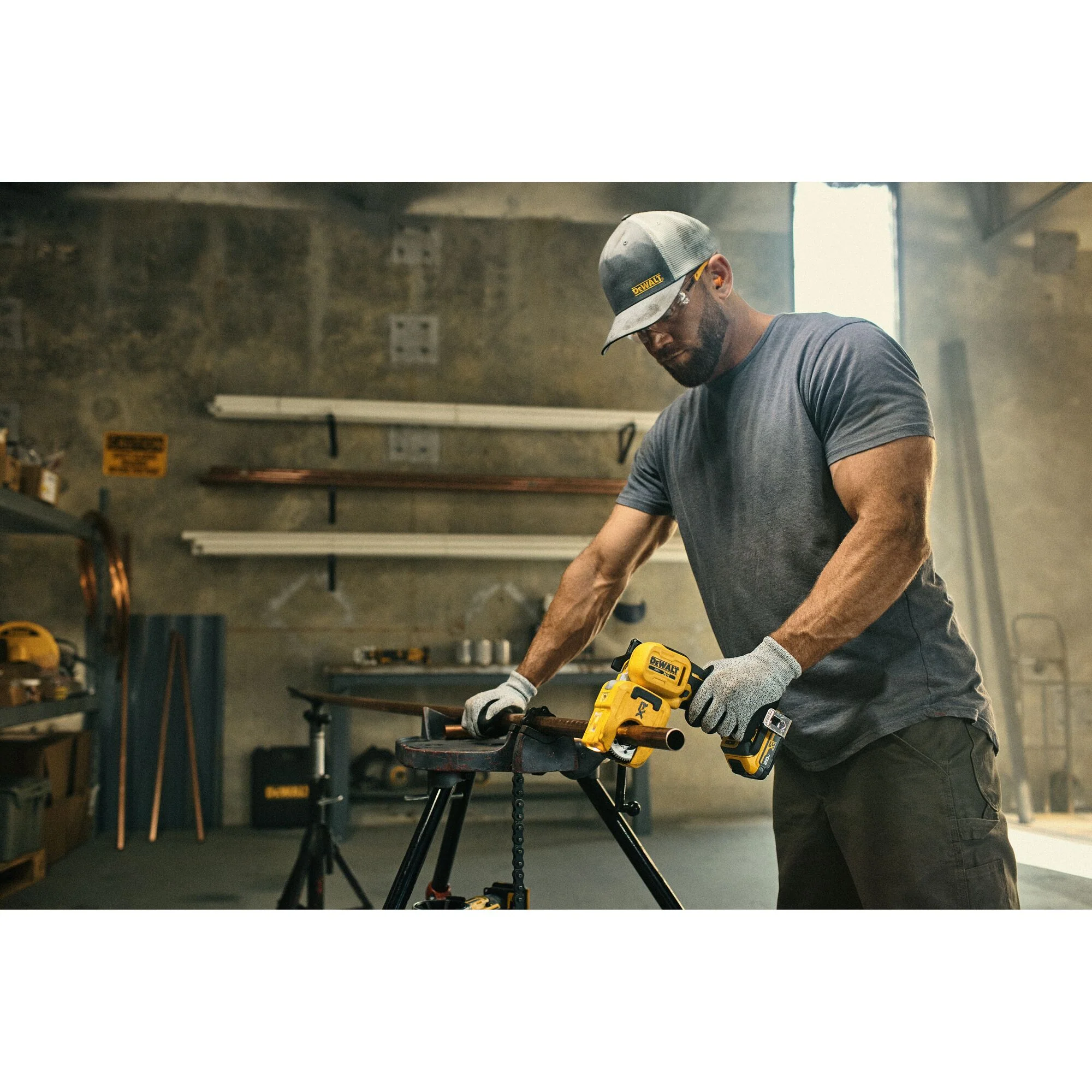 Dewalt DCE154B 20V Copper Tube Cutter Bare - Image 11