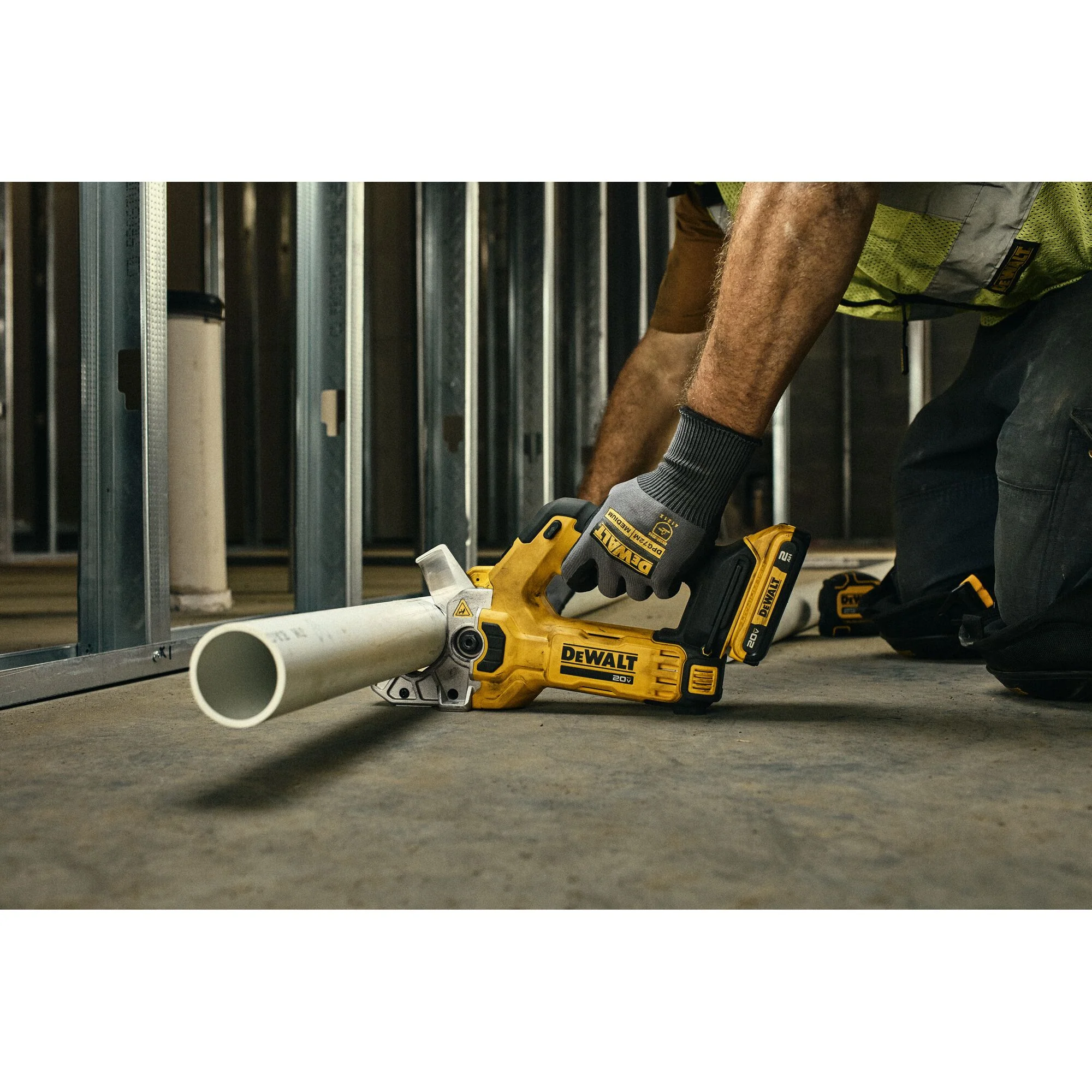 Dewalt DCE180B 20V Plastic Tube Cutter Bare - Image 10