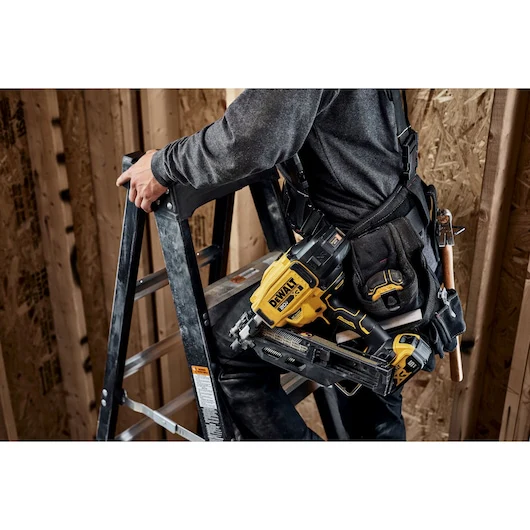 Dewalt DCN930P1 20V MAX XR 30-Degree Framing Nailer Kit 5.0Ah - Image 6