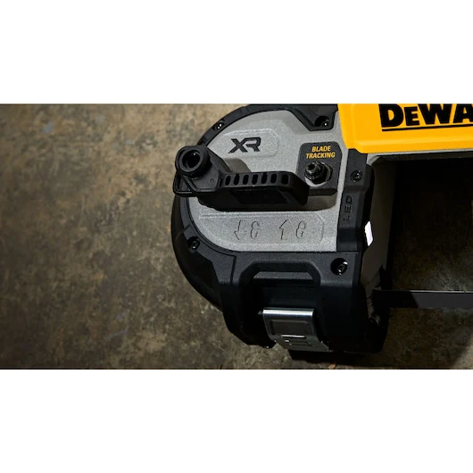DEWALT DCS378B 20V MAX 3-3/8 in. Mid-Size Bandsaw (Tool Only) - Image 7