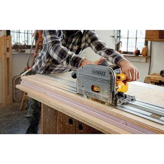 DeWalt DCS520T1 6-1/2 in 60 V Lithium-Ion Cordless Tracksaw Kit - Image 10