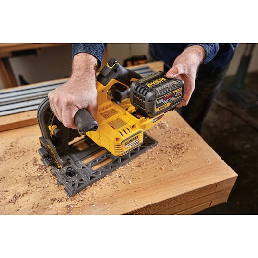 DeWalt DCS520T1 6-1/2 in 60 V Lithium-Ion Cordless Tracksaw Kit - Image 6