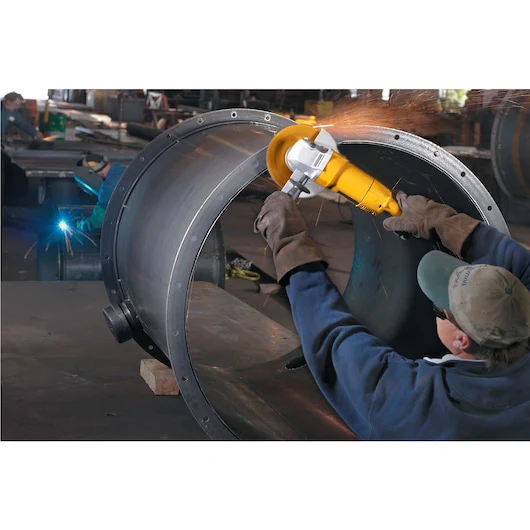 DeWalt DW840 180 mm 2250 W 13 A Angle Grinder - Image 2