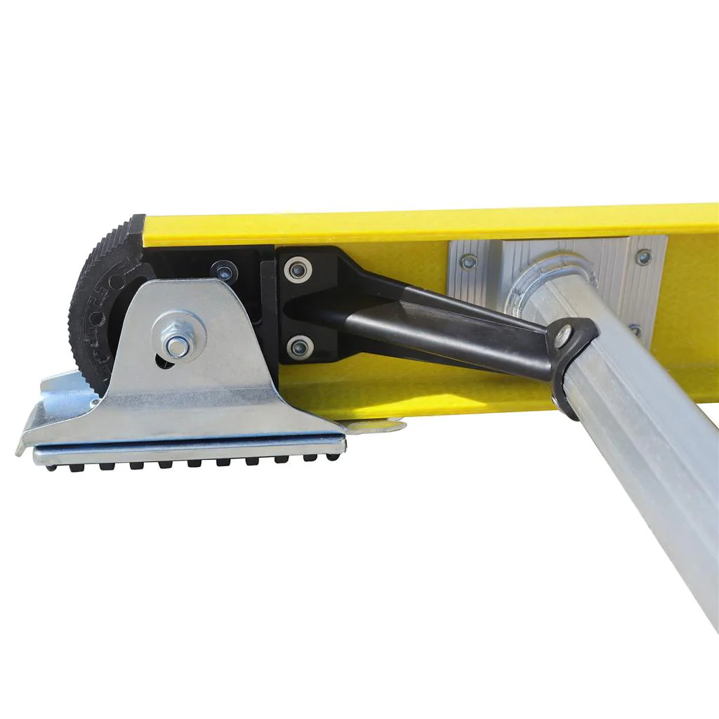 DuraDrive 16' Fiberglass Straight Ladder, 300 Lbs. Grade 1A - Image 3