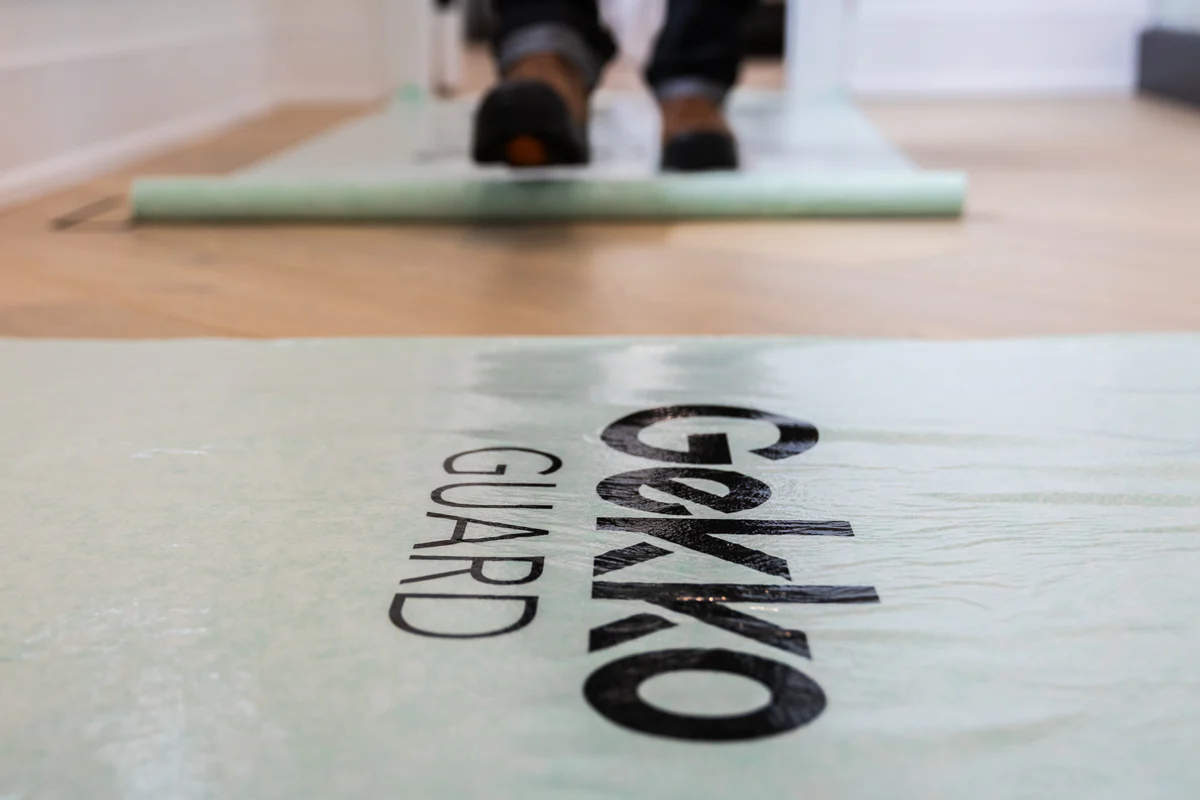 Gekko Guard 36 in. x 50 ft. Surface Protection (150 sq. ft.) - Image 4