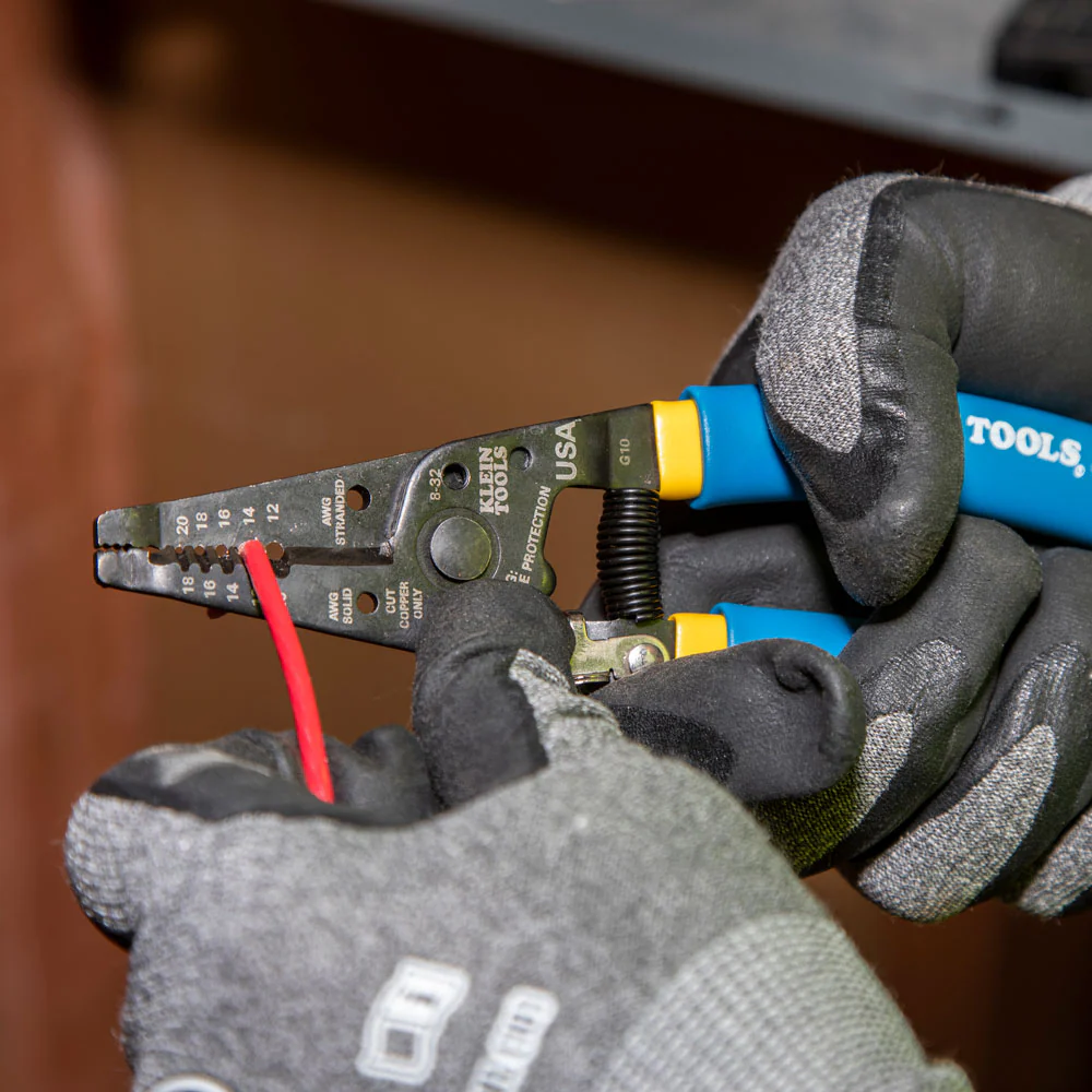 Klein 11055 Solid & Stranded Copper Wire Stripper & Cutter - Image 9