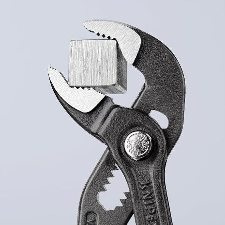 Knipex 87 01 150 SBA 6 in. Self-Locking Cobra Water Pump Pliers - Image 3