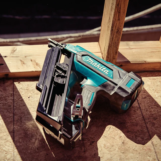 Makita DBN900ZK 18V LXT BL 3-1/2 in. 30-Degree Framing Nailer (Tool Only) - Image 21