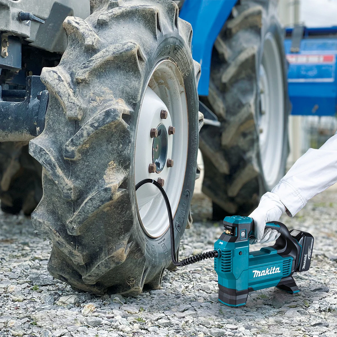 Makita DMP181Z 18V LXT® 160 PSI Cordless Inflator (Tool Only) - Image 4
