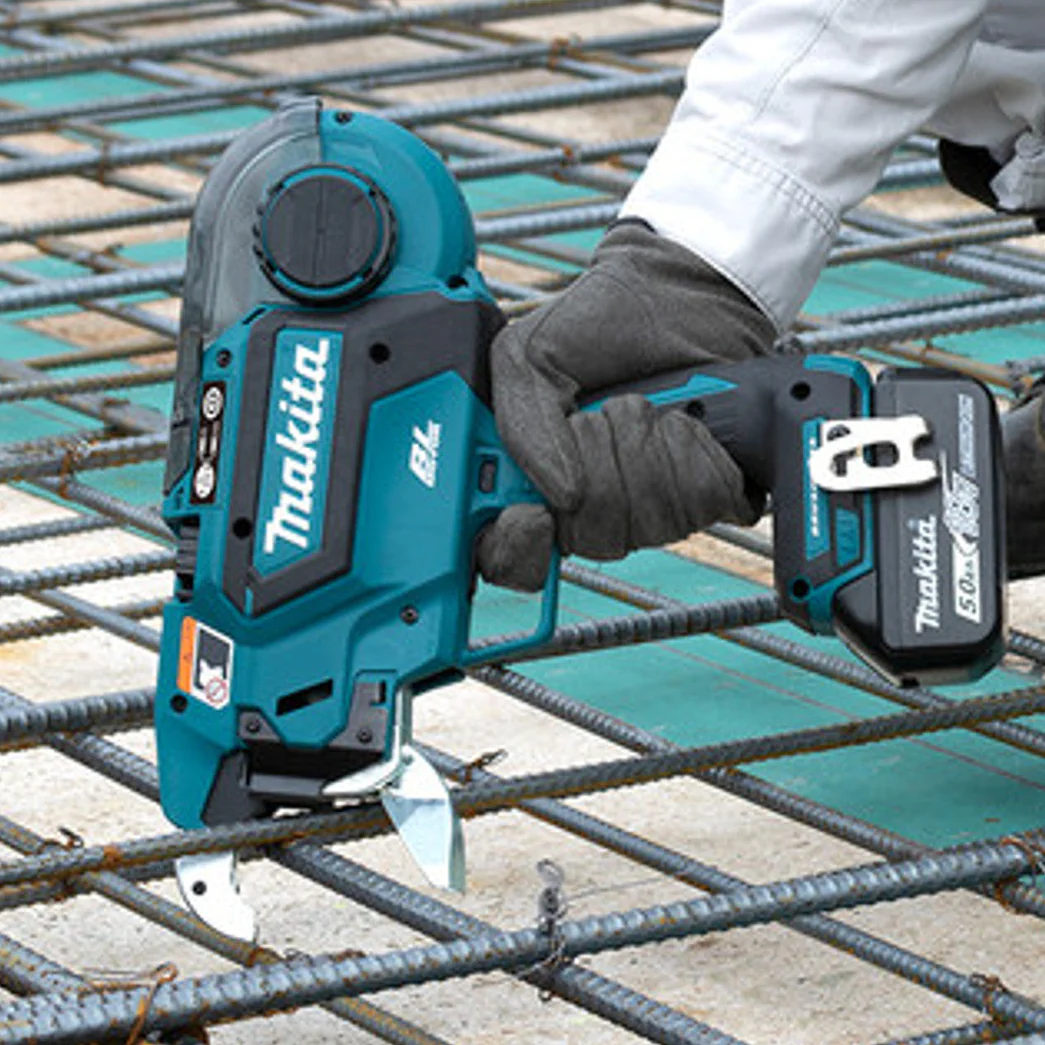 Makita DTR181ZK 18V LXT Cordless Rebar Tying Tool (Tool Only) - Image 2