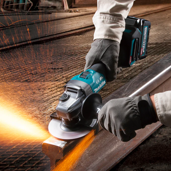 Makita GA005GZ 40V Max XGT
  Brushless 5 in. Angle Grinder with Thumb Switch (Tool Only) - Image 3