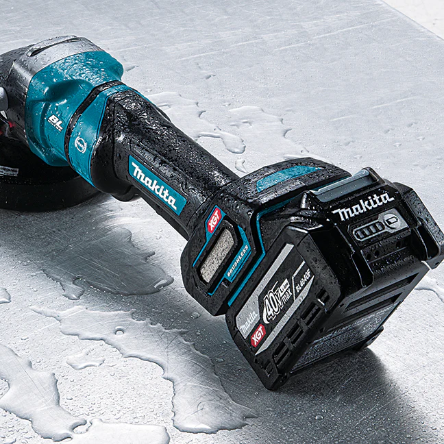 MAKITA GA050GZ 40V Max XGT BL
  5 in. Angle Grinder w/Paddle Switch, Tool Only - Image 11