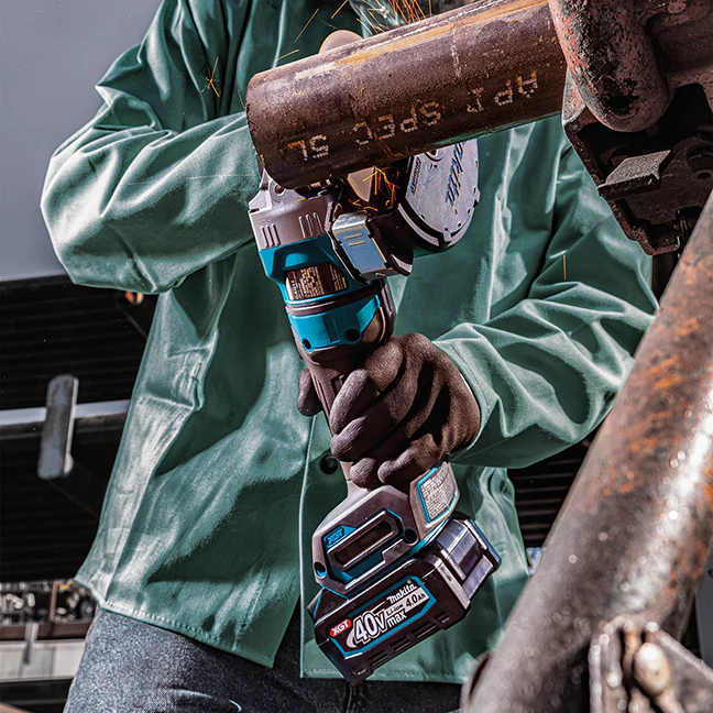 MAKITA GA050GZ 40V Max XGT BL
  5 in. Angle Grinder w/Paddle Switch, Tool Only - Image 14