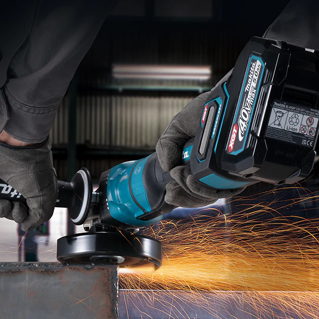 MAKITA GA050GZ 40V Max XGT BL
  5 in. Angle Grinder w/Paddle Switch, Tool Only - Image 7