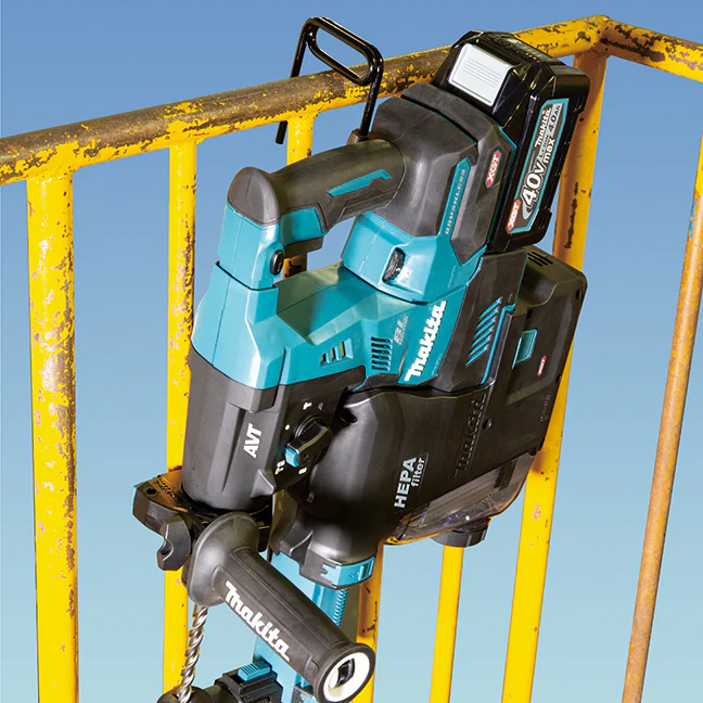 MAKITA HR003GZ 40V Max XGT
Brushless 1-1/8 in. Rotary Hammer SDS-PLUS (Tool Only) - Image 9