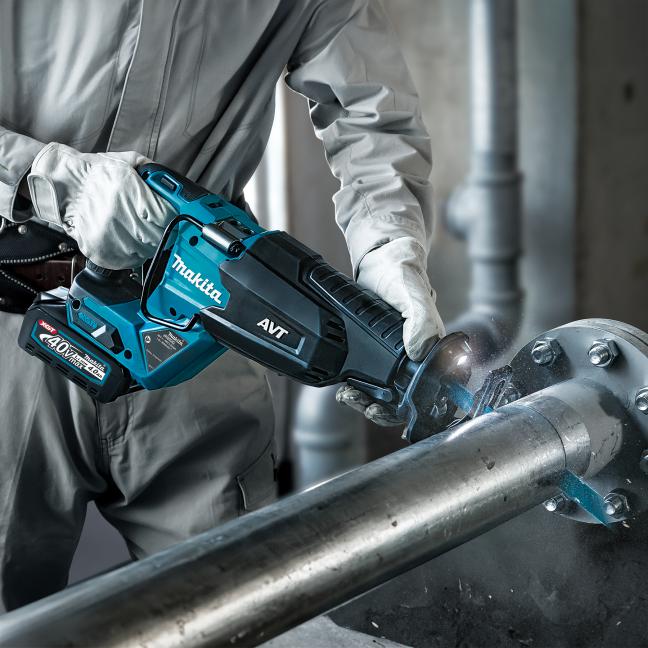MAKITA
  JR002GM102 40V Max XGT Brushless Reciprocating Saw Kit w/AVT (4.0Ah x1) - Image 2