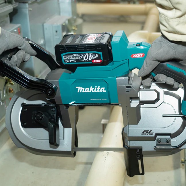 MAKITA PB002GZ 40V Max XGT
  Brushless Portable Band Saw, Tool Only - Image 2