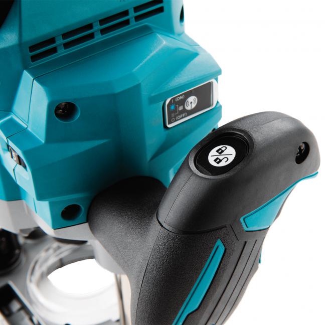 MAKITA RP001GZ01 40V Max XGT BL
  1/2 in. Plunge Router w/AWS, Tool Only - Image 15