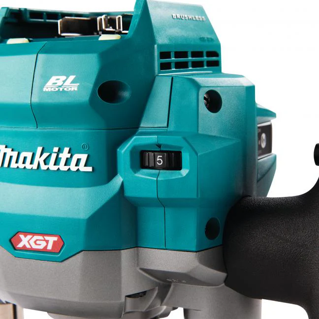 MAKITA RP001GZ01 40V Max XGT BL
  1/2 in. Plunge Router w/AWS, Tool Only - Image 16