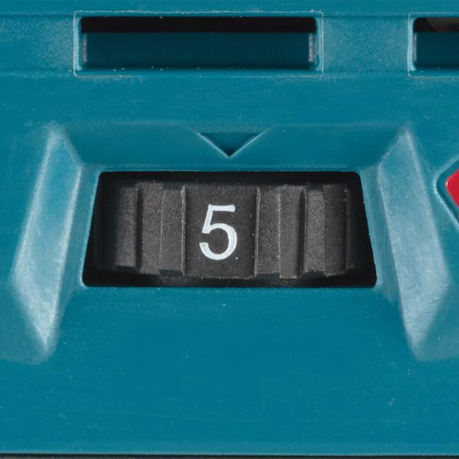MAKITA
  RT001GZ01 40V Max XGT Brushless Router with AWS (Tool Only) - Image 10