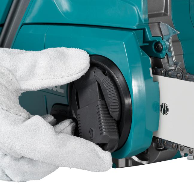 MAKITA UC016GT101 40V Max XGT
  Brushless 16 in. Rear Handle Chainsaw Kit (5.0Ah x1) - Image 3