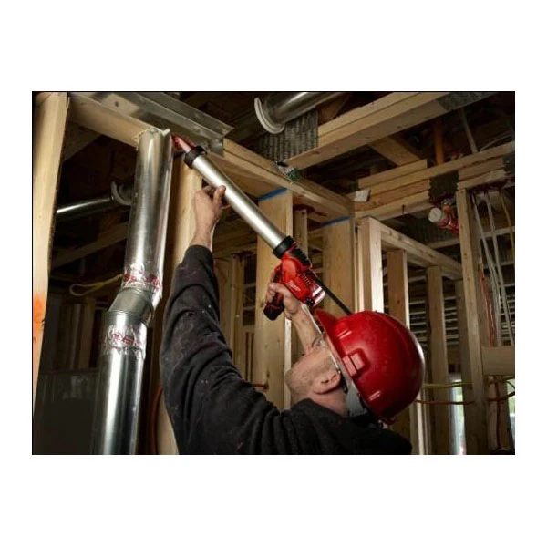 Milwaukee 2442-21 20 oz 16-1/8 in Battery Powered Cordless Caulk and Adhesive Gun Kit - Image 4