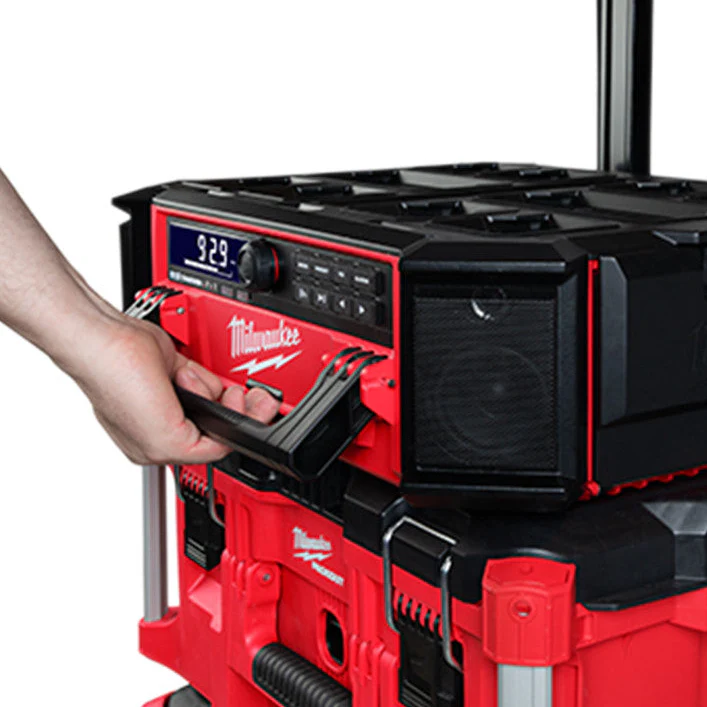 Milwaukee 2950-20 M18 18-Volt PACKOUT Radio and Charger - Image 6