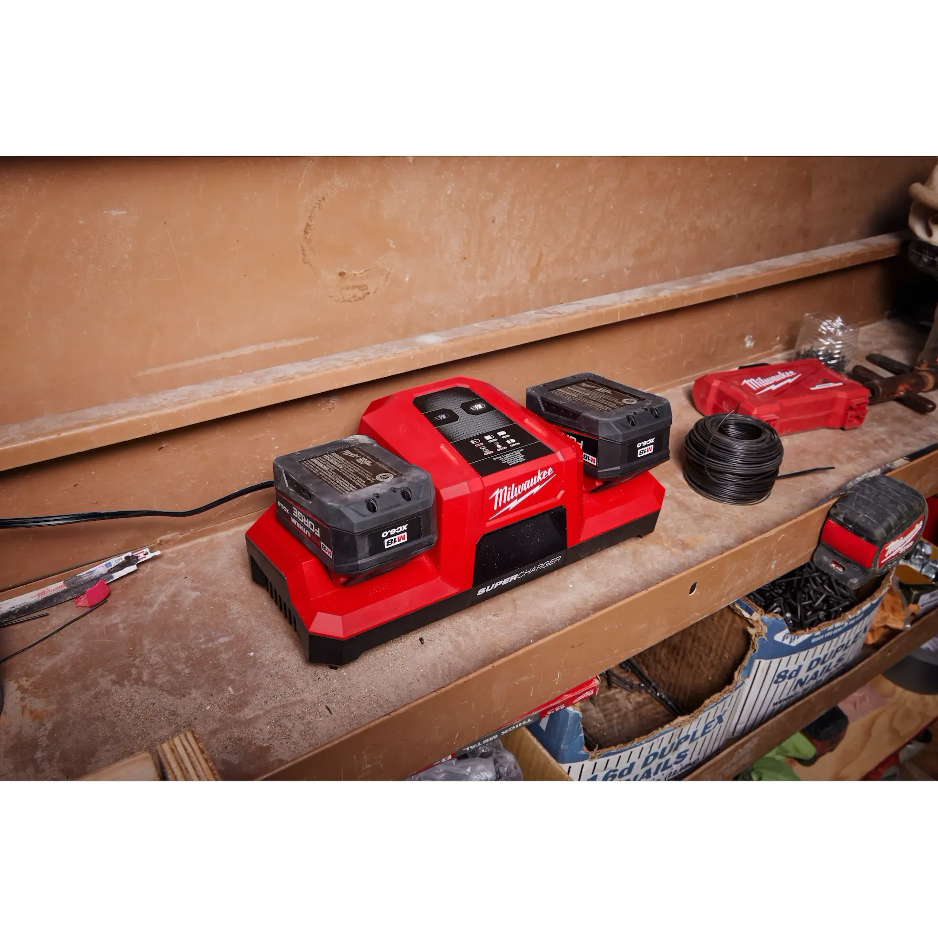 Milwaukee 48-59-1815 M18™ Lithium-Ion 1.5 - 8.0 Ah 120 V Dual Bay Battery Charger - Image 10