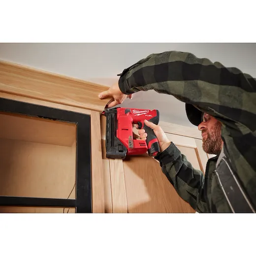 Milwaukee 2541-20 5/8 - 1-1/2 in 18 ga Brad Cordless Brad Nailer - Image 12