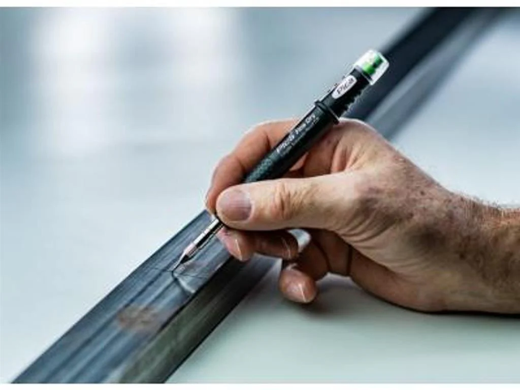 Pica 7070/Sb 0.9 mm Graphite Dry Pencil - Image 2